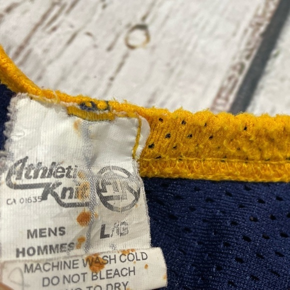 Belleville Bearcats Club Hockey Sports Jersey Sweater Top Athletic Shirt - Picture 3 of 11